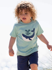 Wonder whale t-shirt