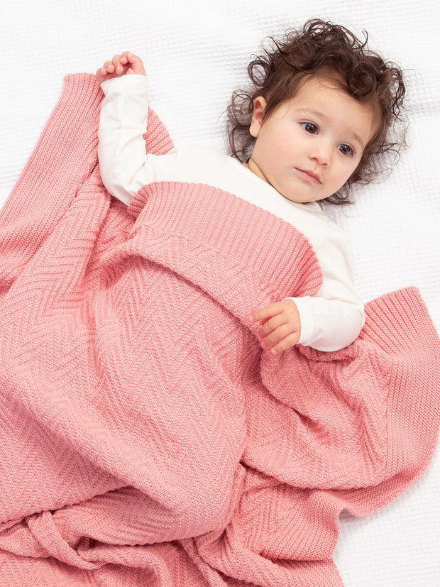 Heirloom knit blanket dusky pink