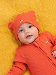 Little rainbow hat