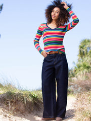 Trigon V-neck knit top