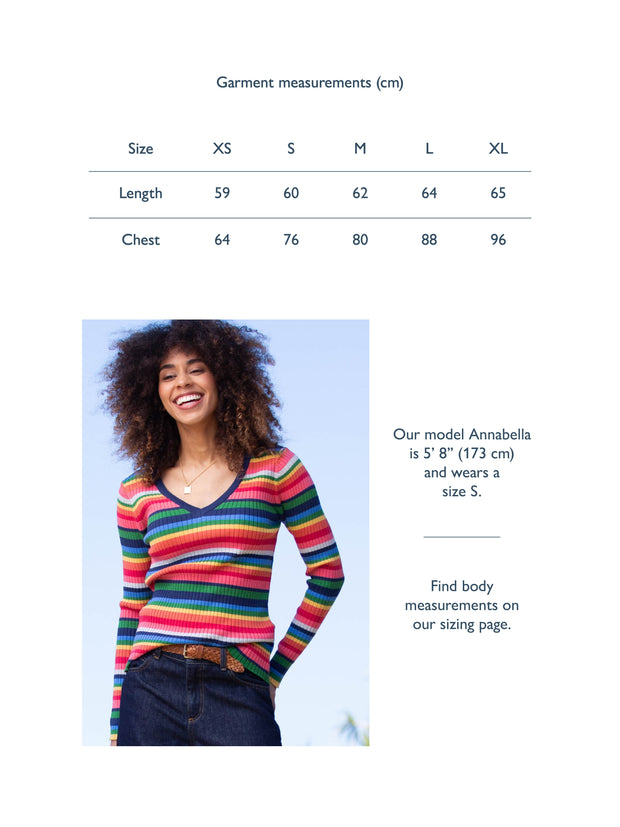 Trigon V-neck knit top